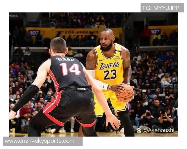 热火与湖人精彩对决全场录像回放分析及精彩瞬间回顾